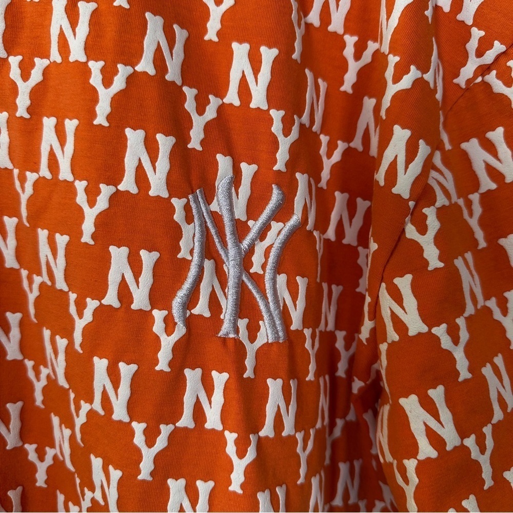 MLB Korea Yankees Monogram Tee Cotton Streetwear Graphic Orange White Mens M - Picture 5 of 8